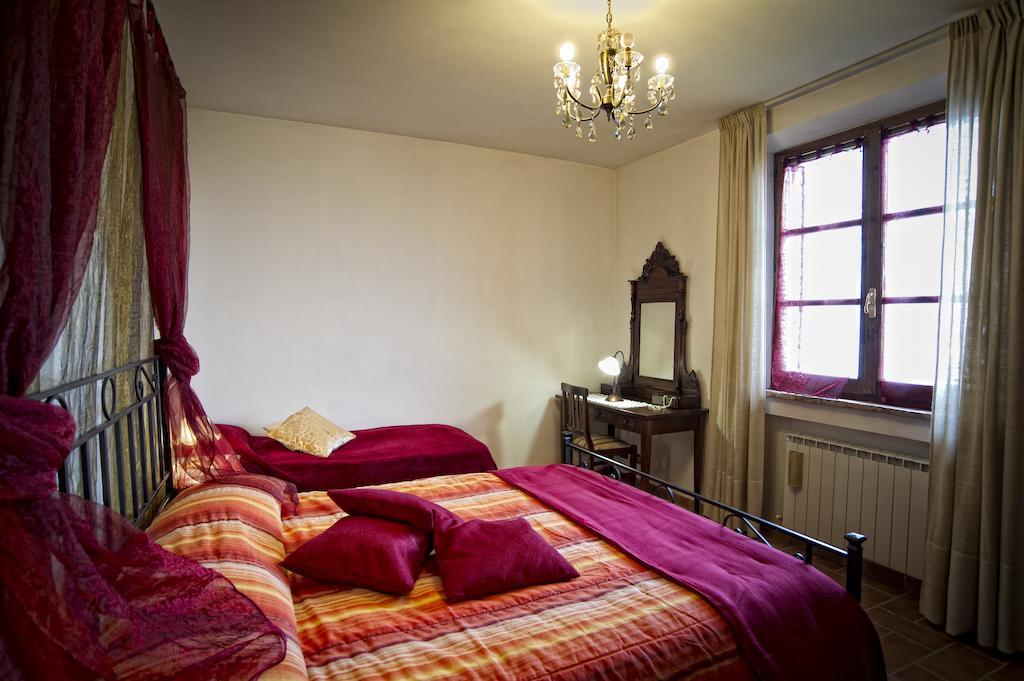 Agriturismo Pescaia มอนติปุลเชียโน ห้อง รูปภาพ