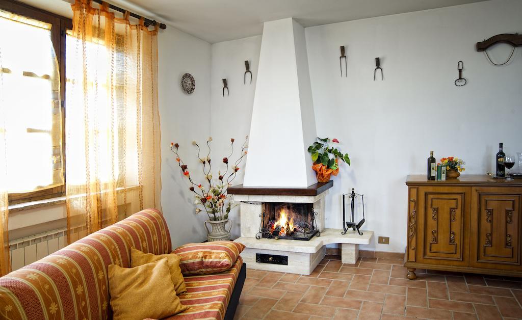 Agriturismo Pescaia มอนติปุลเชียโน ห้อง รูปภาพ